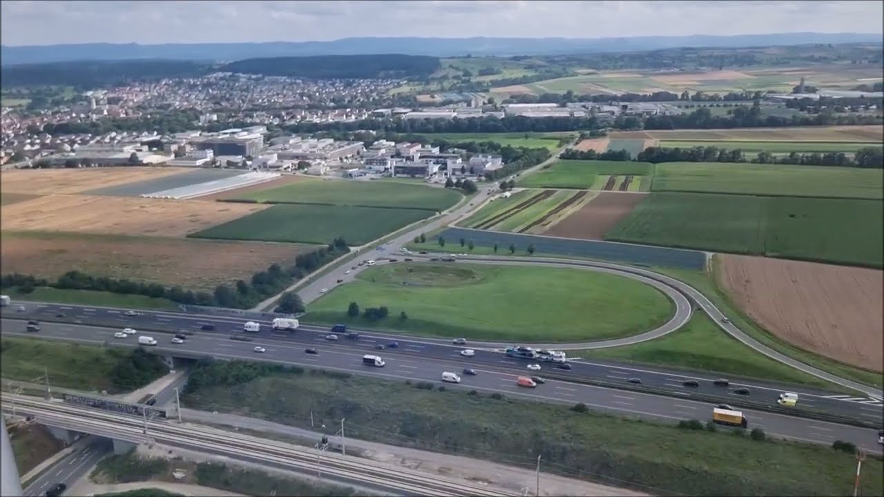 Flight LH 2451, Munich (MUC) - Stuttgart (STR), Final descent and landing in Stuttgart (STR)