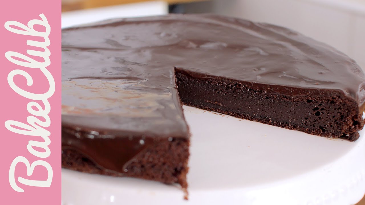 Pornokuchen (Saftiger Schokokuchen) | BakeClub