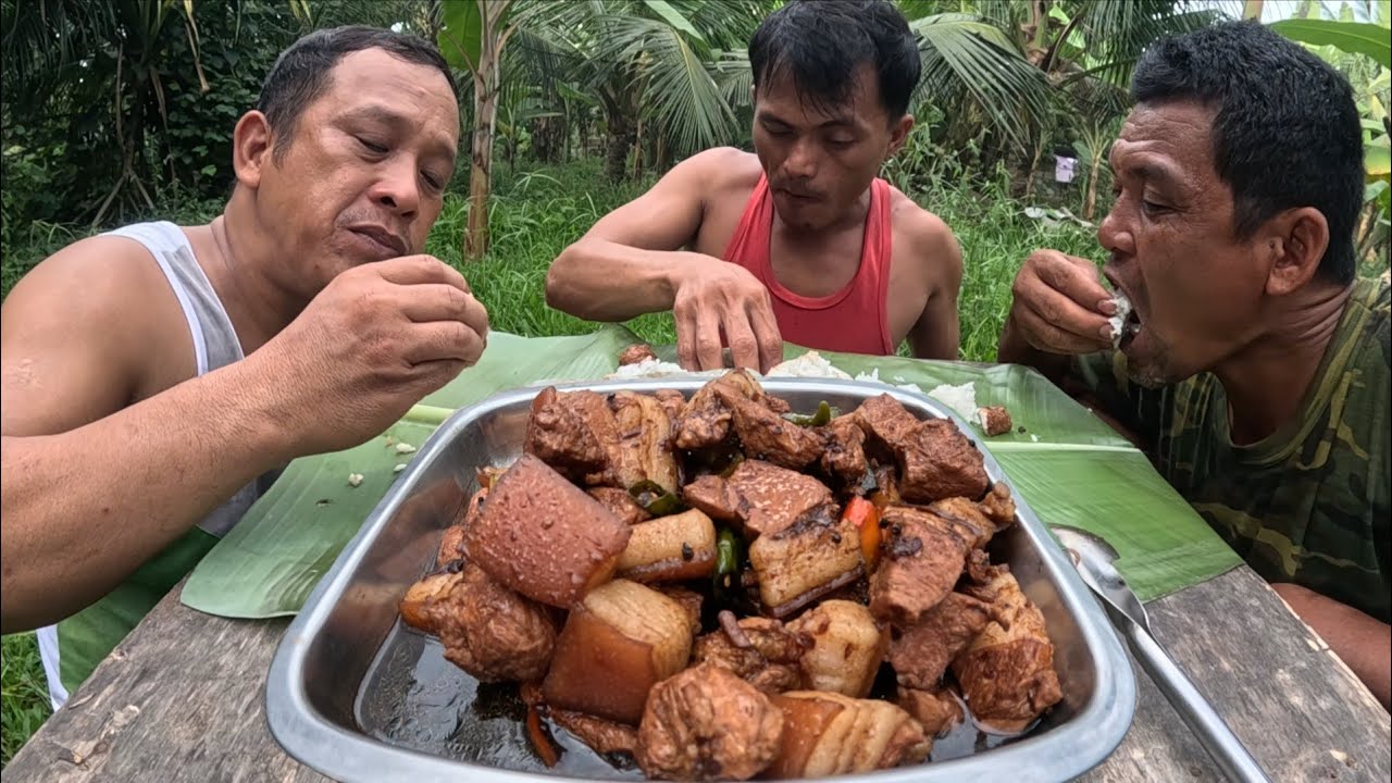 ADOBONG YOBAB