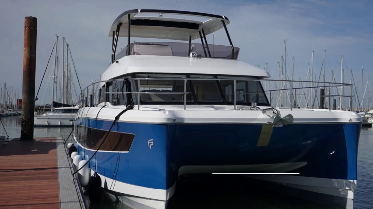 Тест драйв Fountaine Pajot MY44