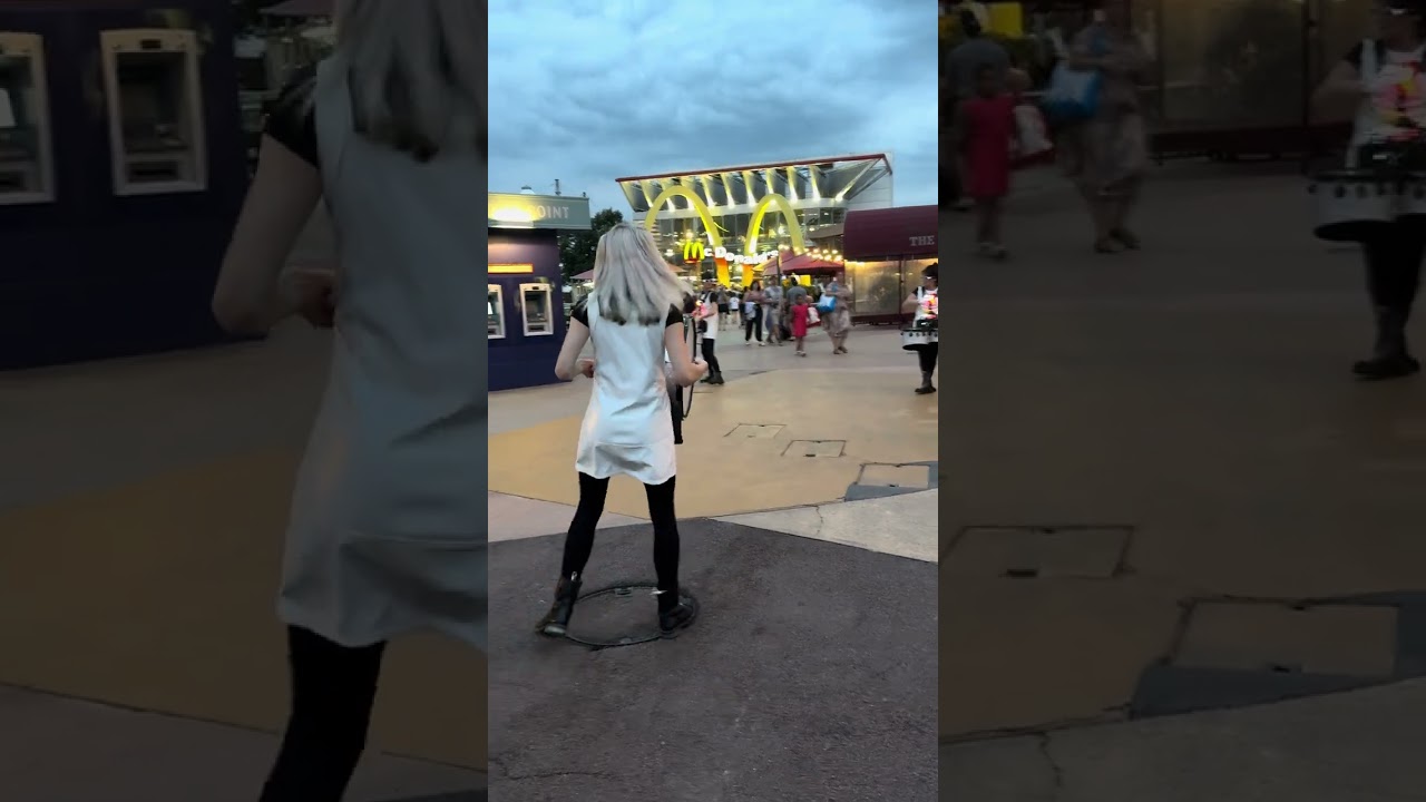 Entertainment Disney Village
