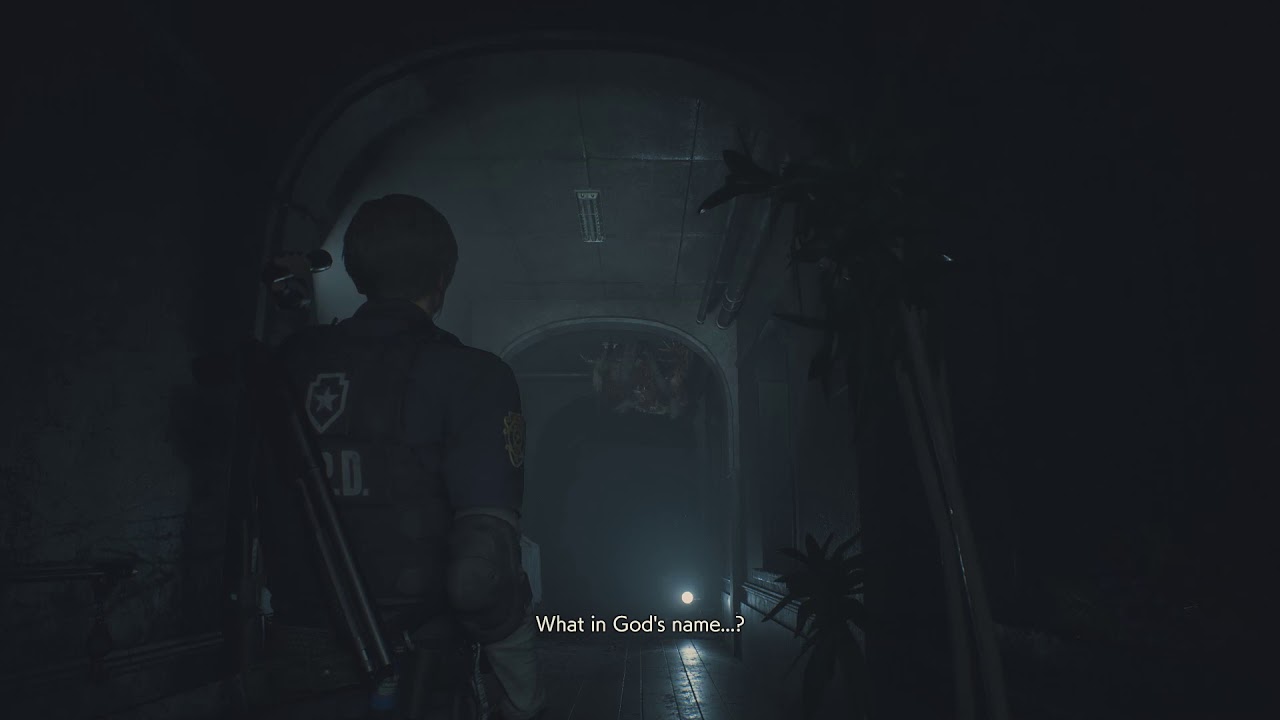 Resident Evil 2: Leon - 12 East office, Round Handle, Fuse, Detonator, last Medallion