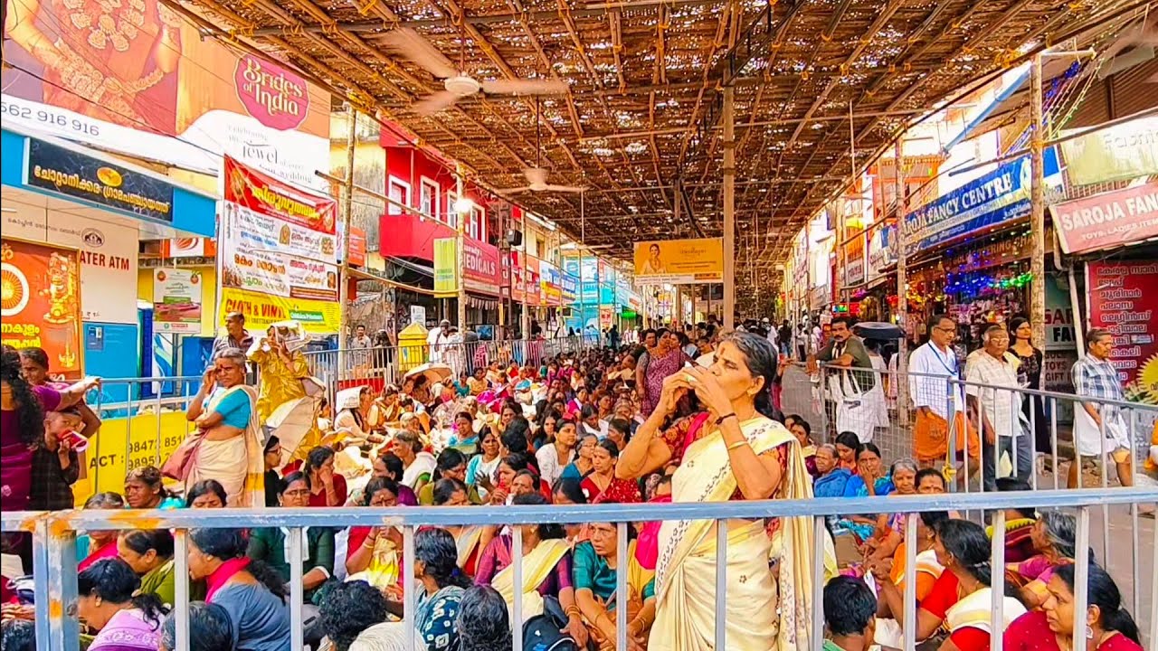 വിശ്വപ്രസിദ്ധമായ  ചോറ്റാനിക്കര മകം / മാർച്ച് 2-26-2 pm മുതൽ 9.30 വരെ .🙏🪔🙏