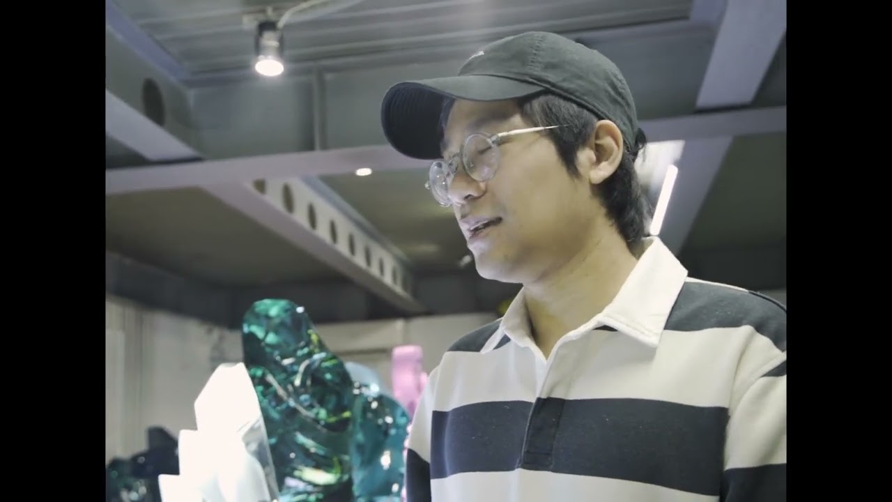 Michael Orlina glass sculptures - TheDiarist.ph