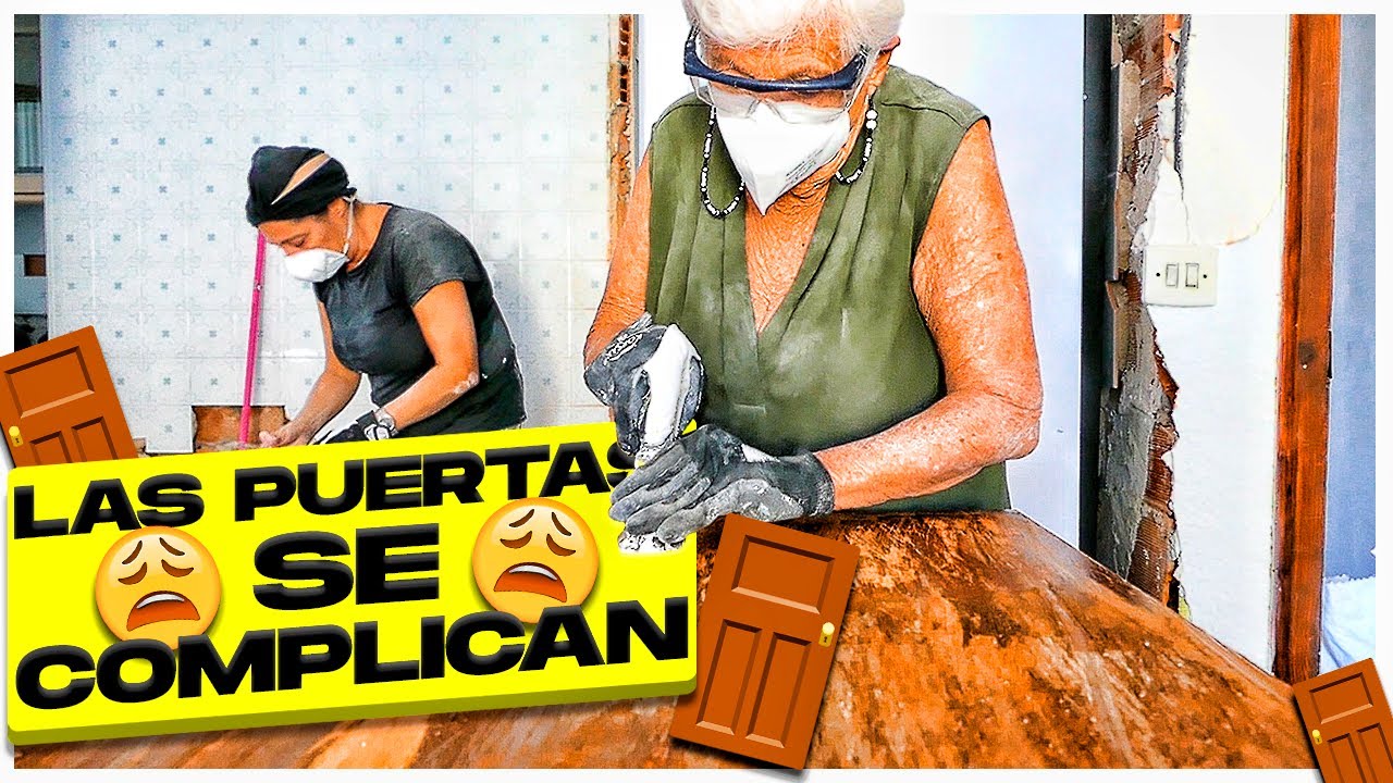 RECUPERAMOS las PUERTAS del piso❤️ ALISAMOS PAREDES (con mi ABUELA🤯) Reforma PASO A PASO 💪