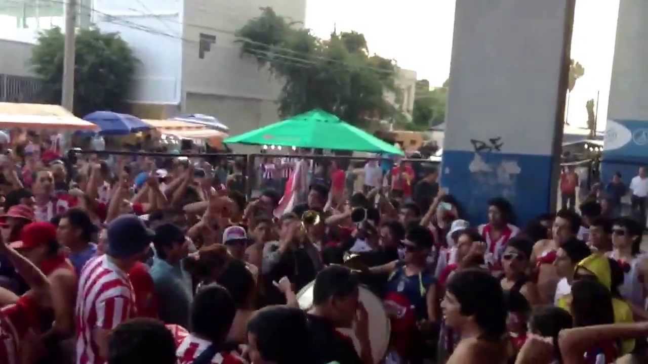 La Banda de Chivas en el Clásico