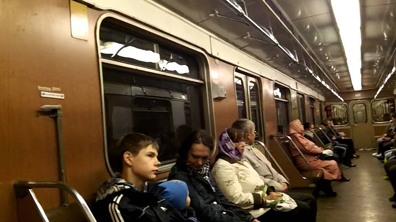 81-717 № 9076 на Калининской линии. 2012 год