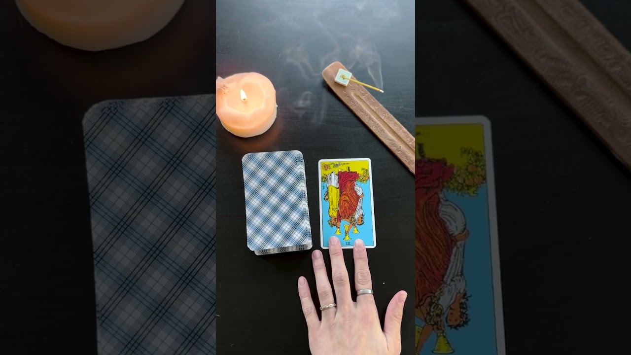 How to do a daily tarot reading ✨#tarot #tarotcards #morningroutine #wellness