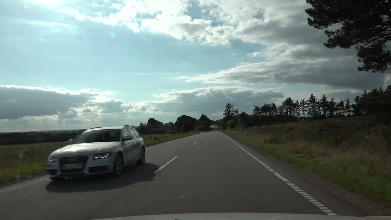 Car ride Køre ud i sommerlandene. Brædstrup - Engesvang UHD/4K /HDR Video 04