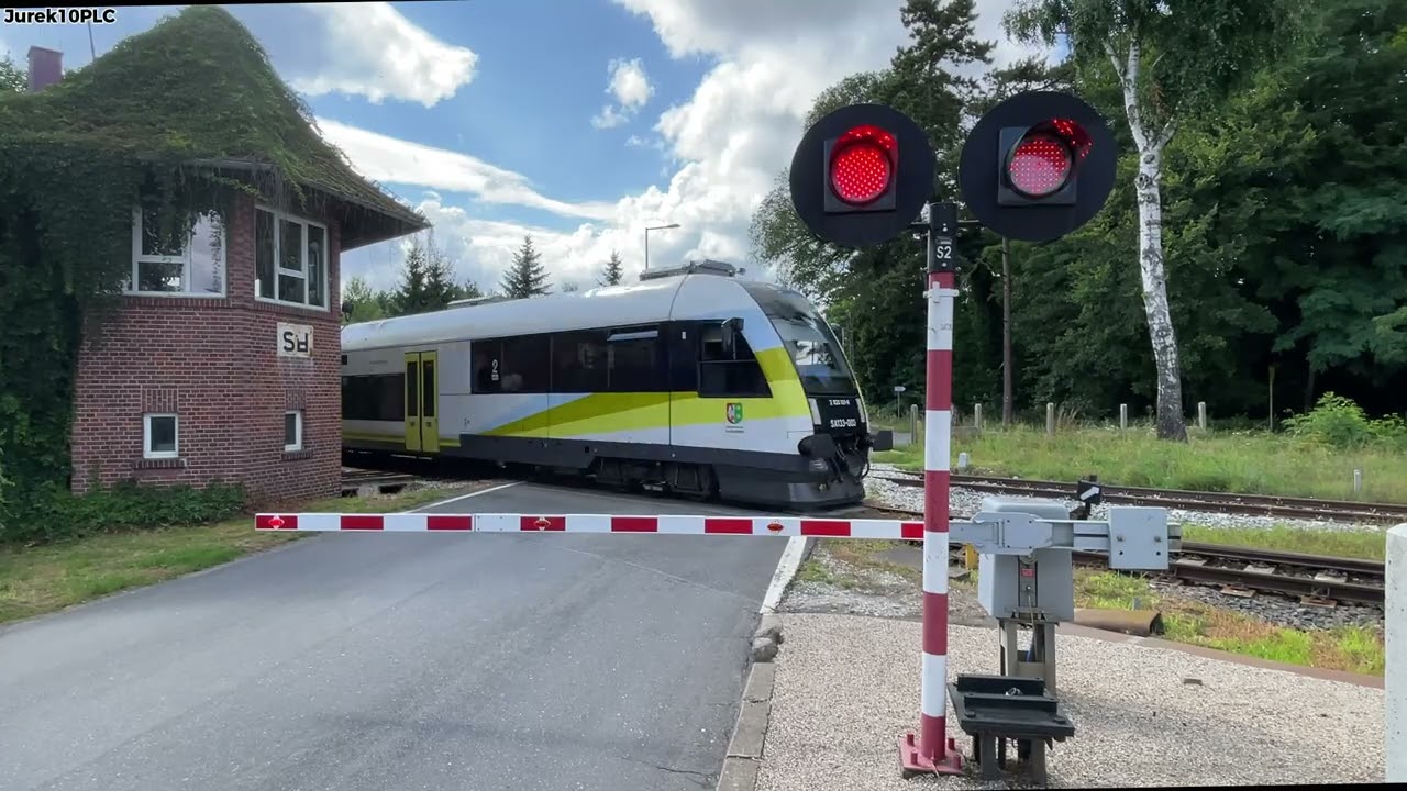 Przejazd kolejowy (SSP) Nowe Drzewce // Polish Level Crossing