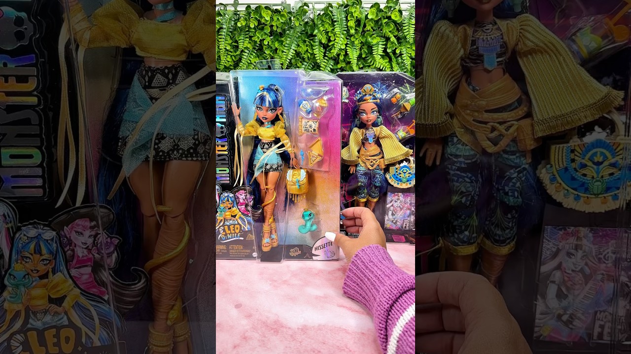 Monster High Cleo De Nile with Pet Hissette 🐍 ASMR videos [no talking]