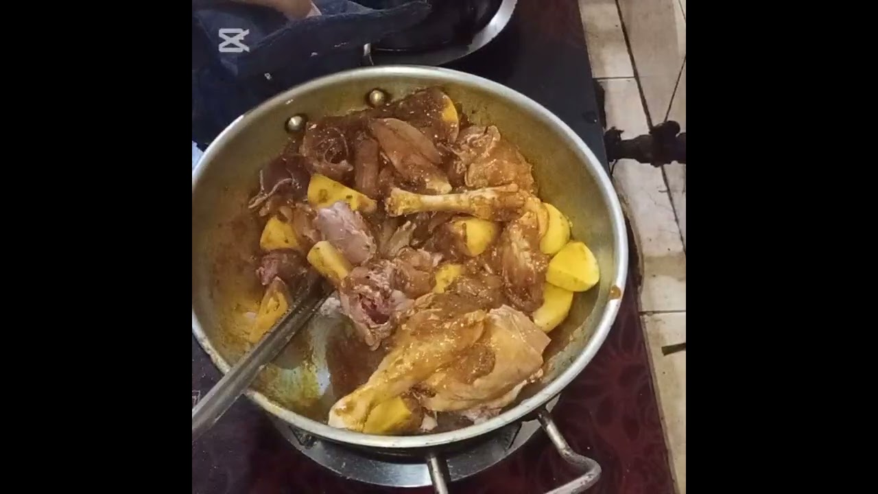 এভাবে মুরগির মাংস রান্না করলে খেতে কিন্তু বেশ লাগবে। 