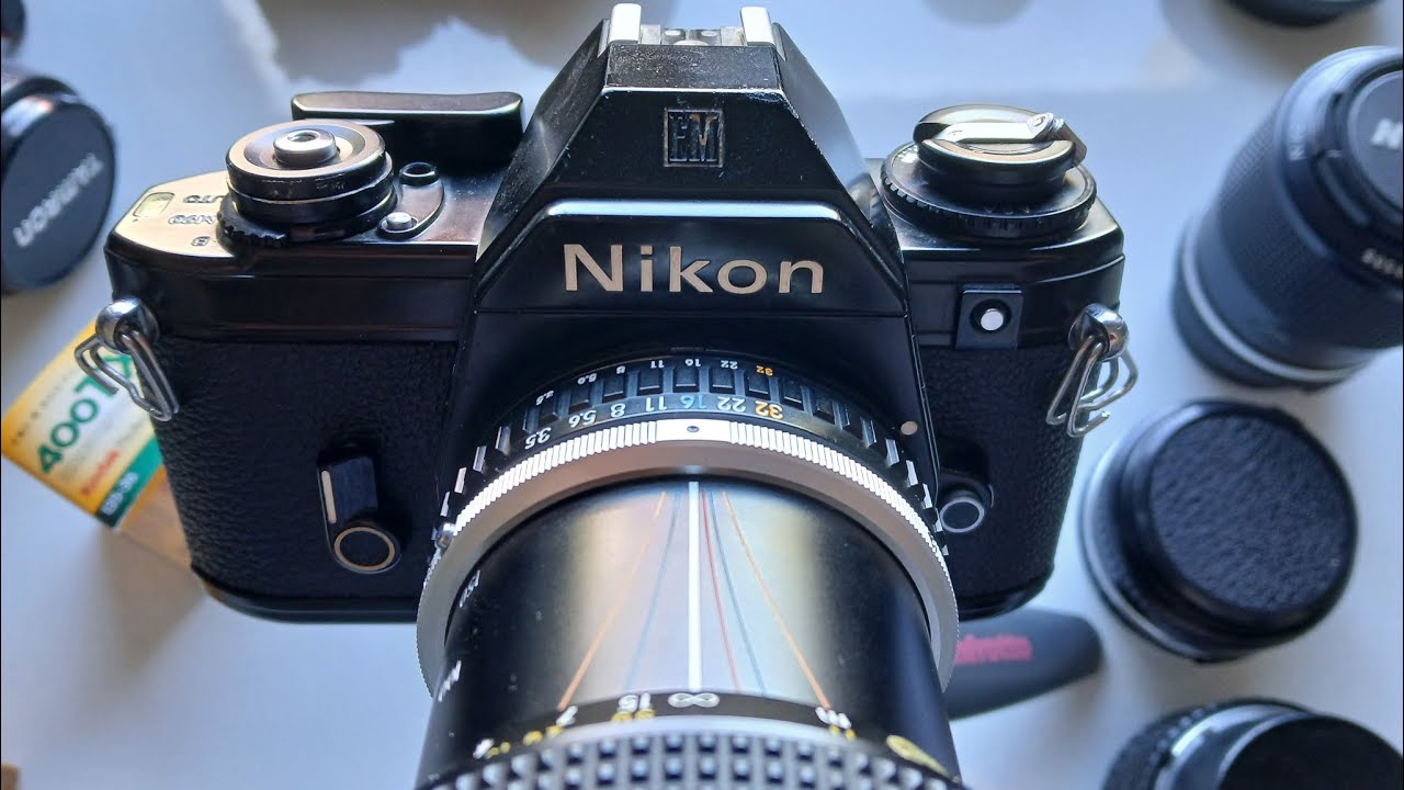 Nikon EM i obiektywy serii E