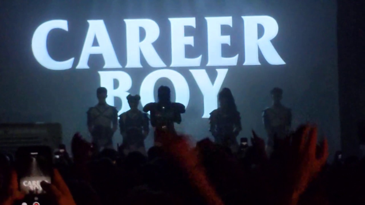 Dorian Electra - Career Boy live Village Underground 2019
