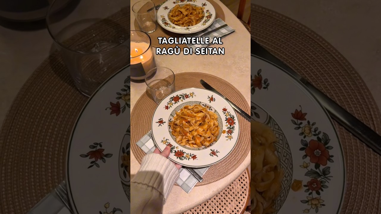 Tagliatelle al rag&ugrave; di seitan ✨