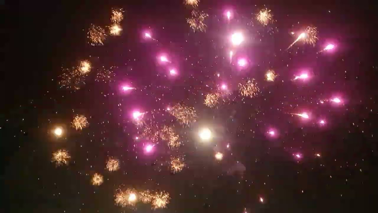 Dynasty Of Egypt : Special Fireworks : 120 Shots : 30MM : Straatfilmpje