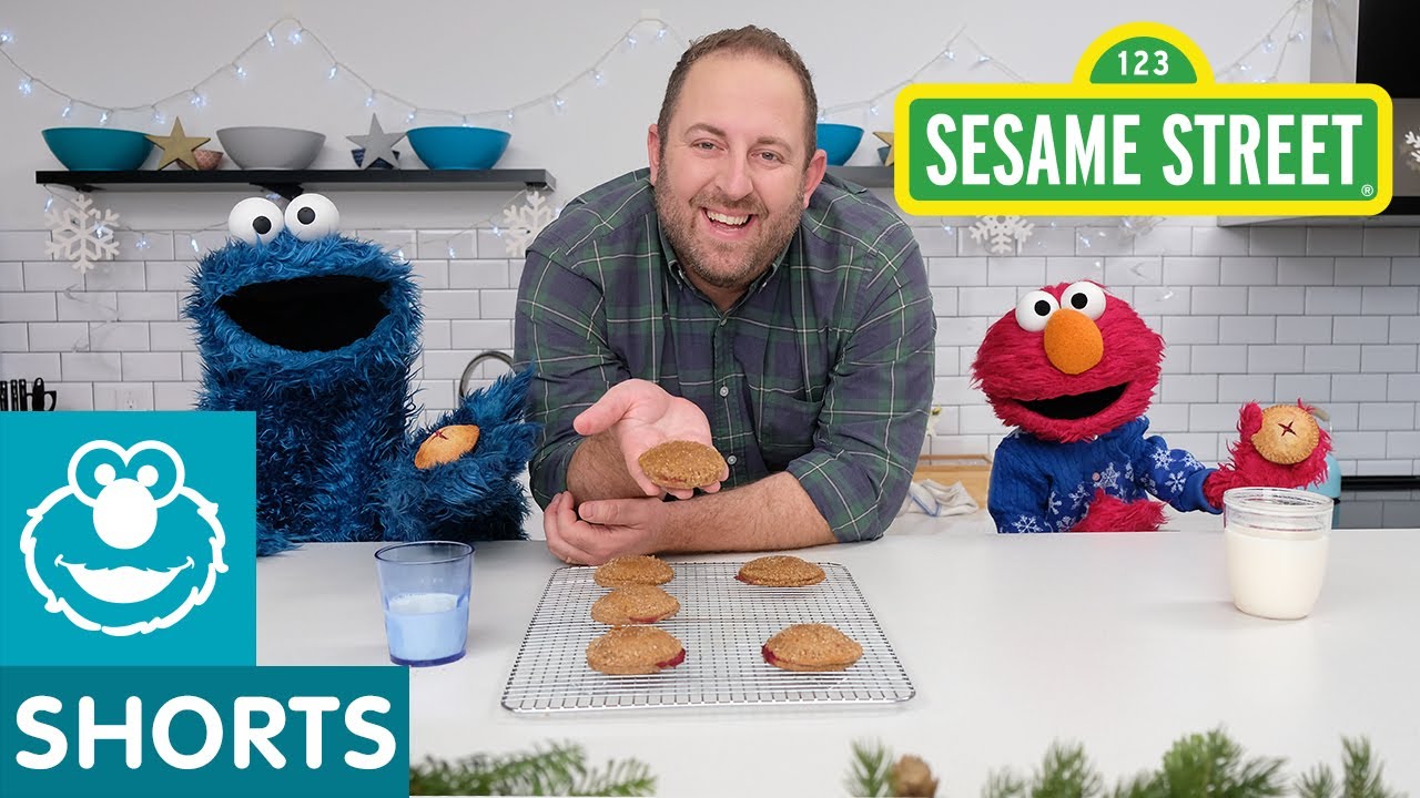 Sesame Street: Cranberry Holiday Hand Pies! | Cookie Monster Snack Chat with Joel Gamoran