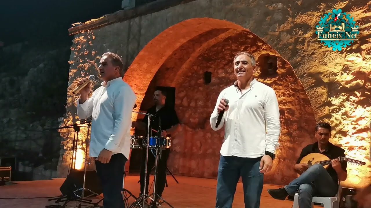 الفحيص نت- الفنانين حسام ووسام اللوزي / مهرجان الفجيص31