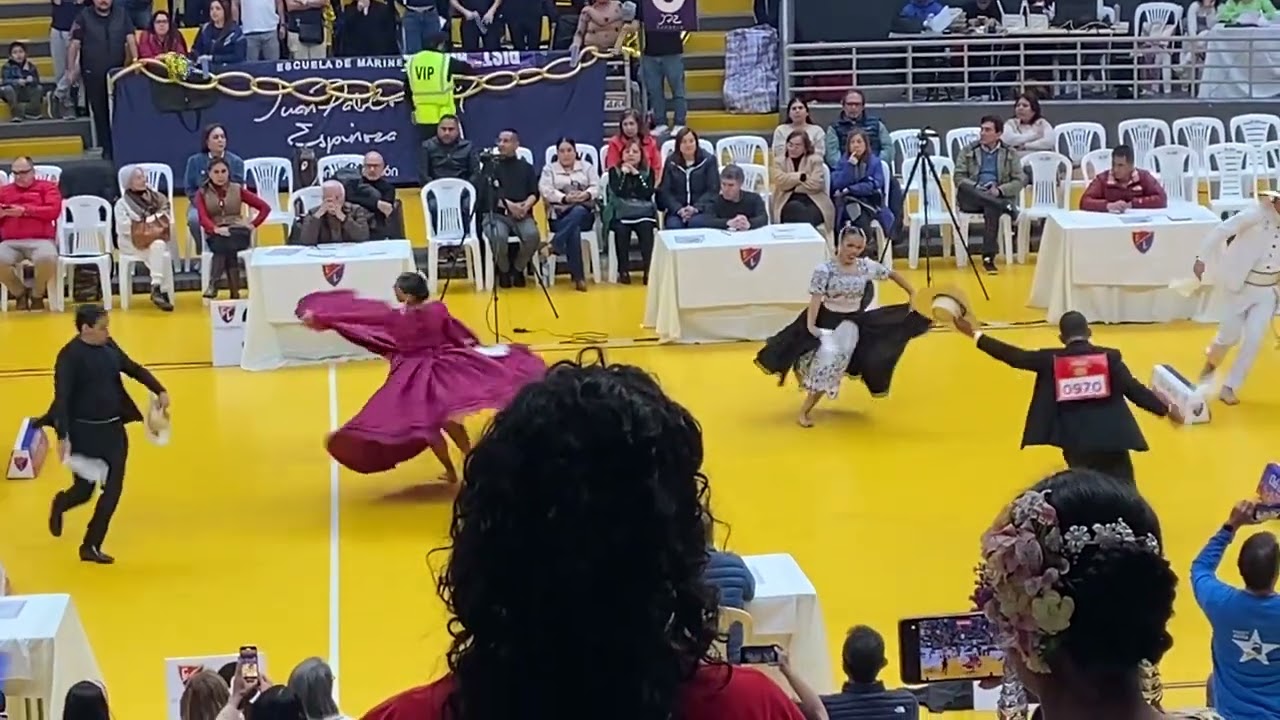 Gisela Gonzales y Memo Suero en interacademias 2024