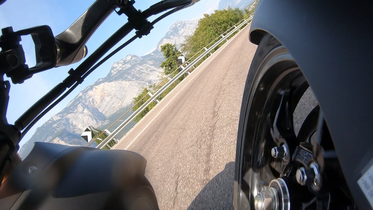 Yamaha Niken am Monte Bondone, Abfahrt West inkl Passo San Udalrico