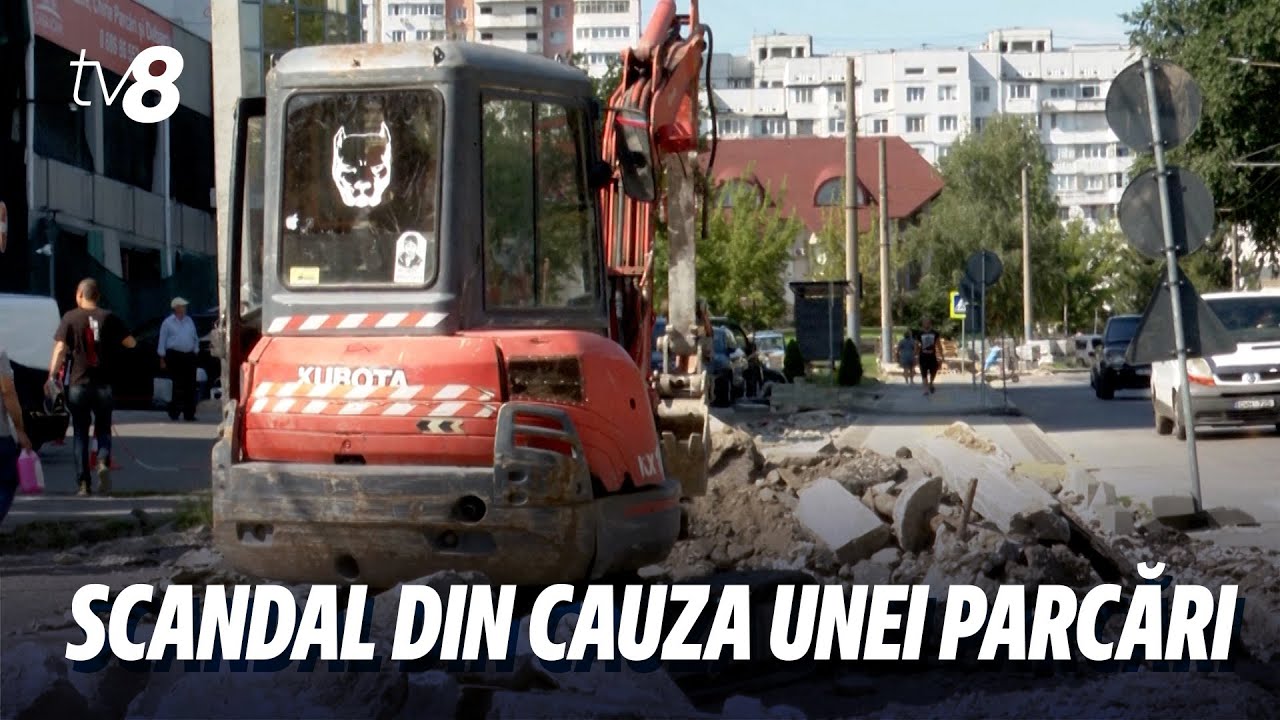 Primăria strică o parcare pentru a amenaja un trotuar