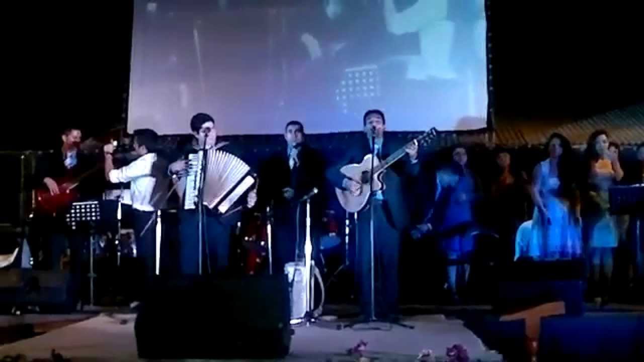CONJUNTO ALCAINO-CAMPAÑA VILLA LOS ROBLES 2015