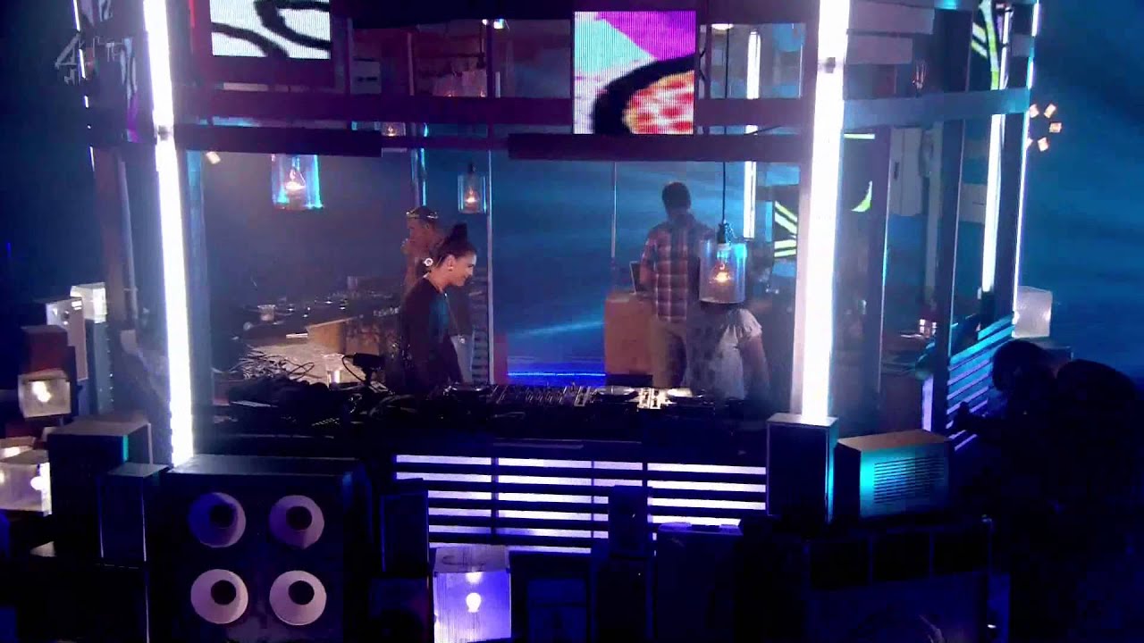 Annie Mac & Jessie Ware - Running (Disclosure Remix) HD