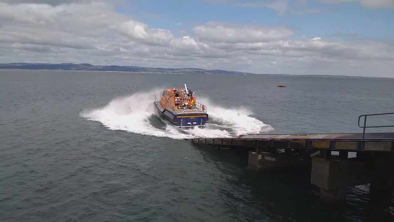 The Mumbles Tamar Class Lifeboat launch 26/07/2022