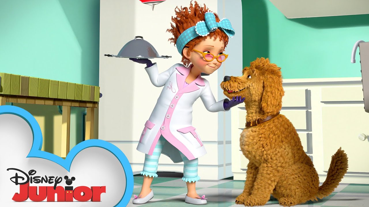 Frenchy's Spa Day 🐶  | Fancy Nancy | Disney Junior