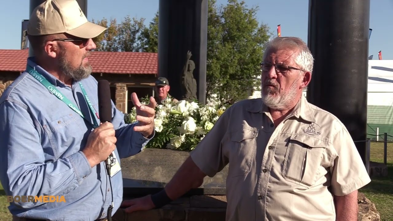 NAMPO 2025 - Plaasmoorde - Muur v herinnering - Prof Andries Raath verduidelik probleem daaragter