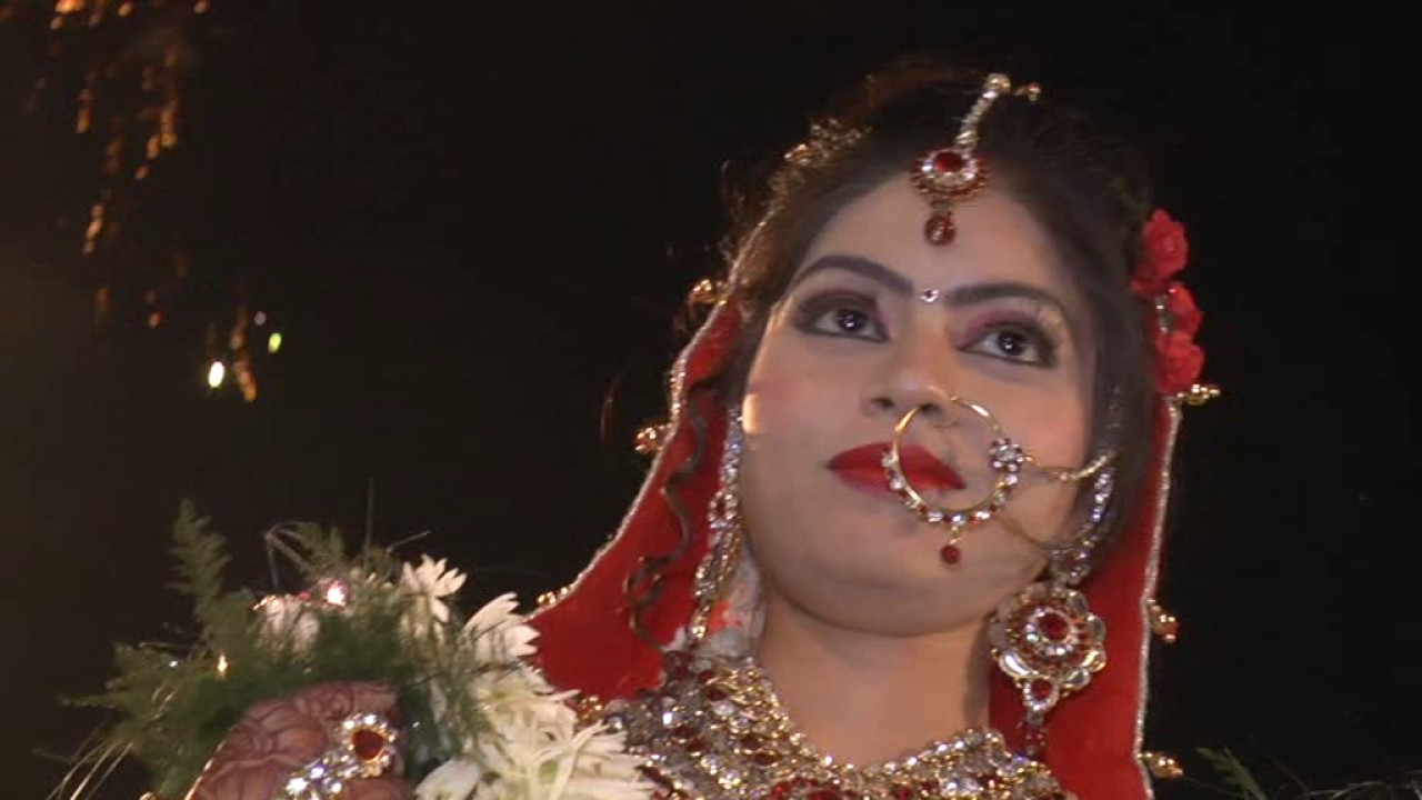 R.K. Studio kasganj Girl Entry