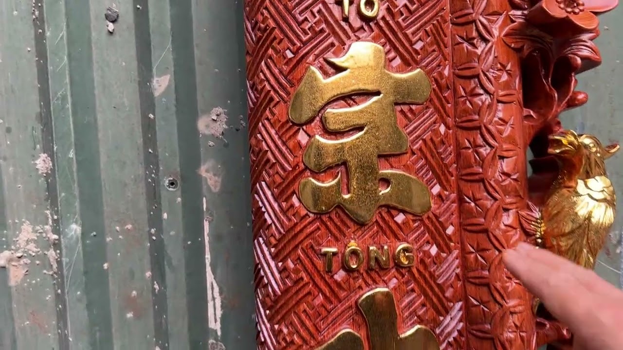 Bộ cuốn thư câu đối gỗ hương đá hàng dày 