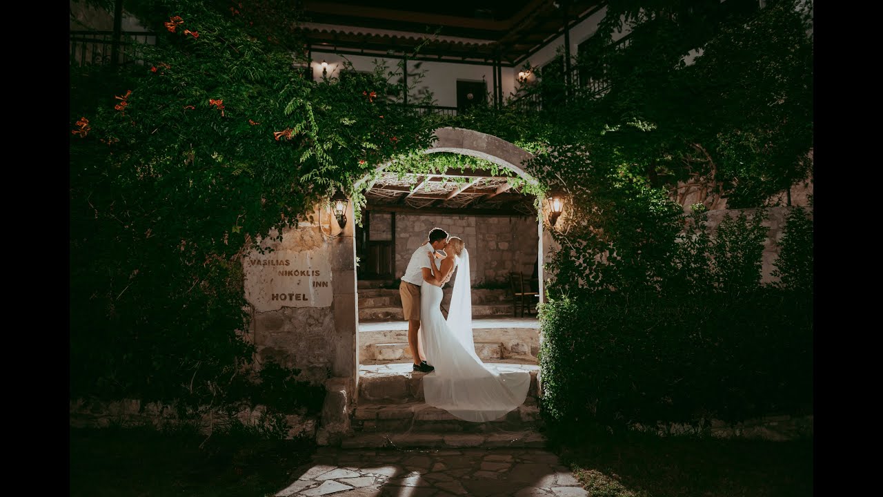 Laura & Paul - VASILIAS NIKOKLIS INN Wedding highlights