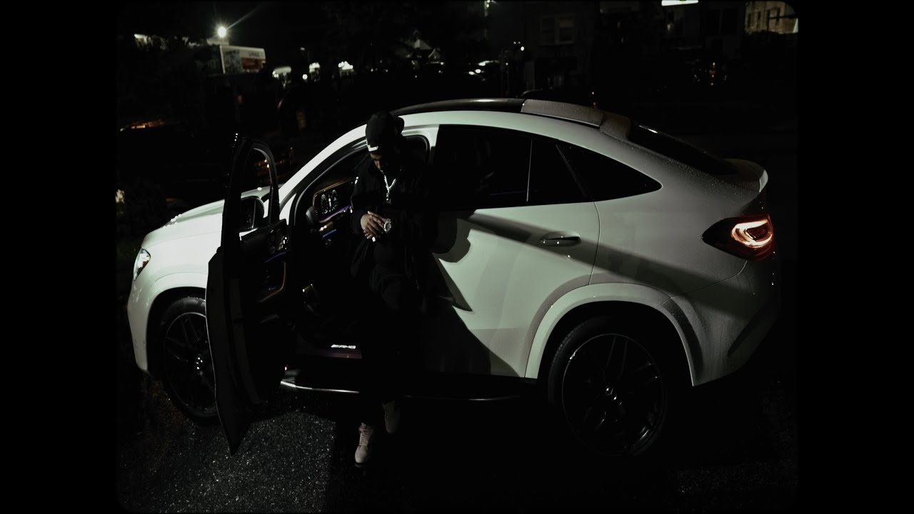 Paco Panama - Gold Jacket (Official Video) Dir. @Kiirusly