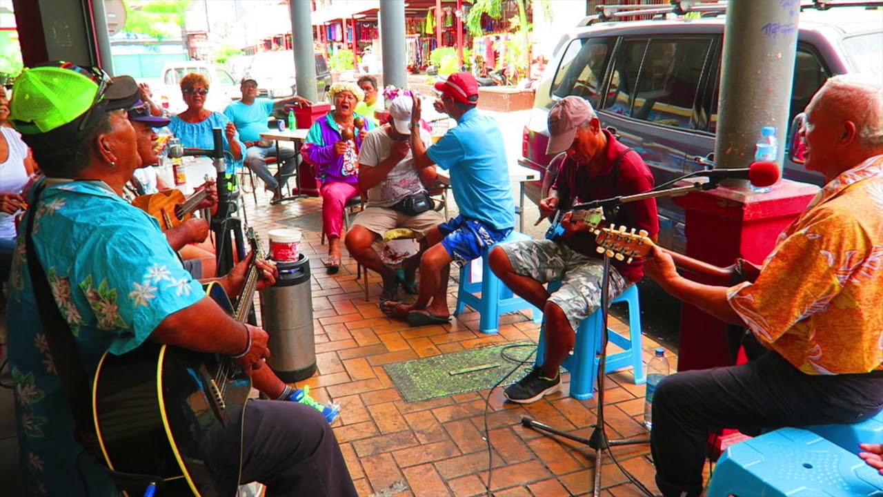 TAHITI NUI SONG: Classic Tahitian Song (Live Street Performance)