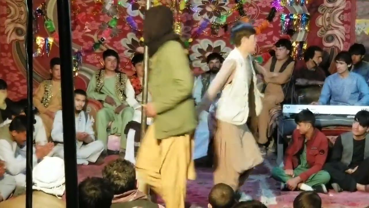 چرسی بچگگ چقدر چشمان ات قشنگ است ساز محلی غزنی جان