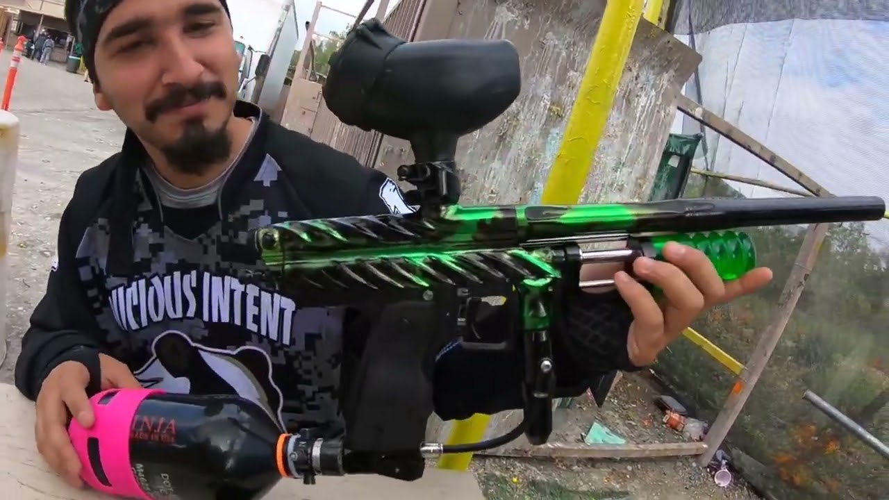 Pump Markers | Paintball  |  on the benches before the day starts | quick
