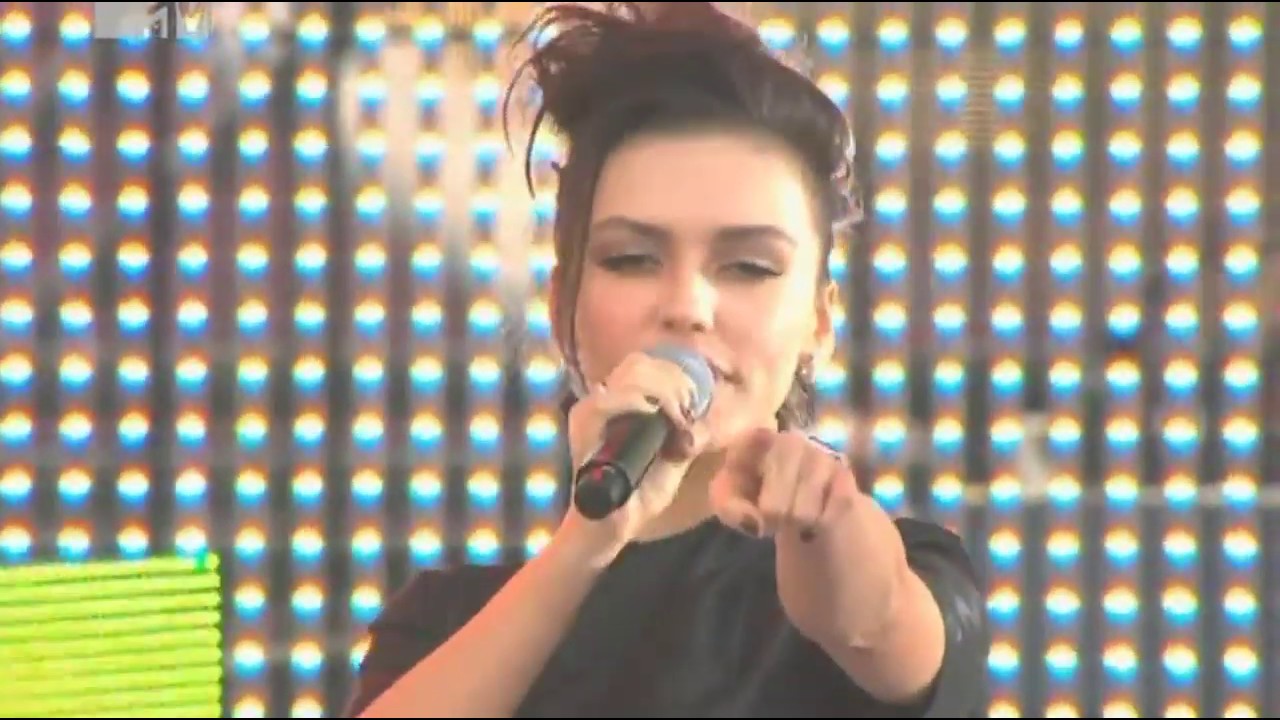 SEREBRO - Не Время [Open Air 2010]