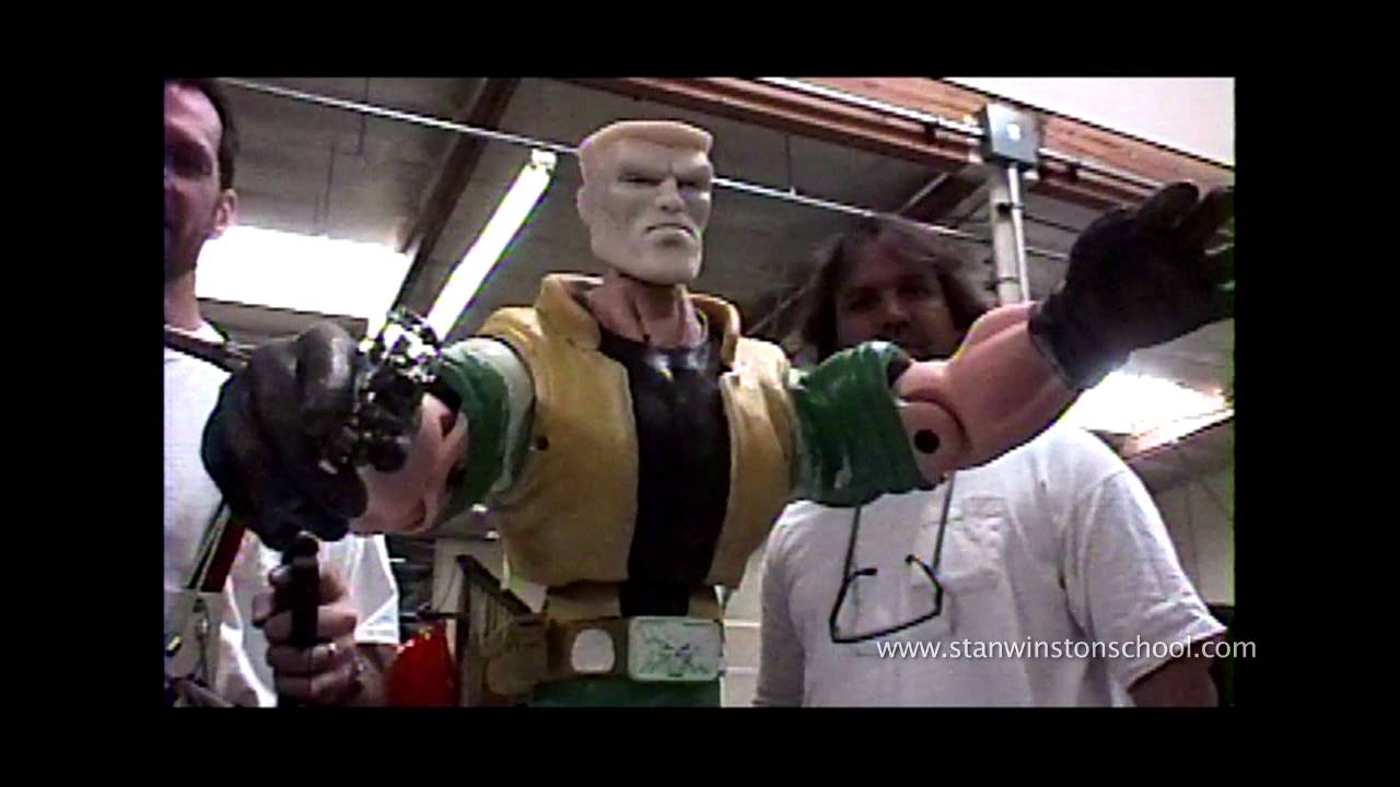 SMALL SOLDIERS Behind-the-Scenes - The Ultimate Toys