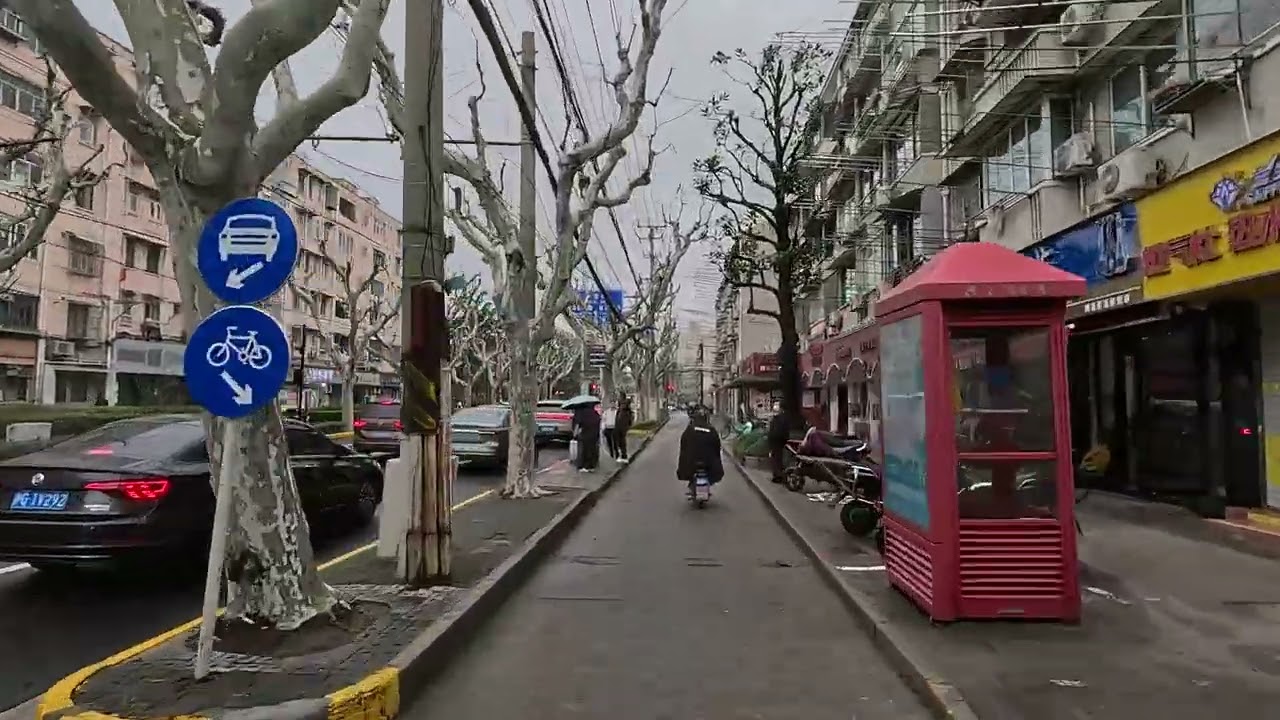 Two wheels, one heart, our daily Shanghai ride.