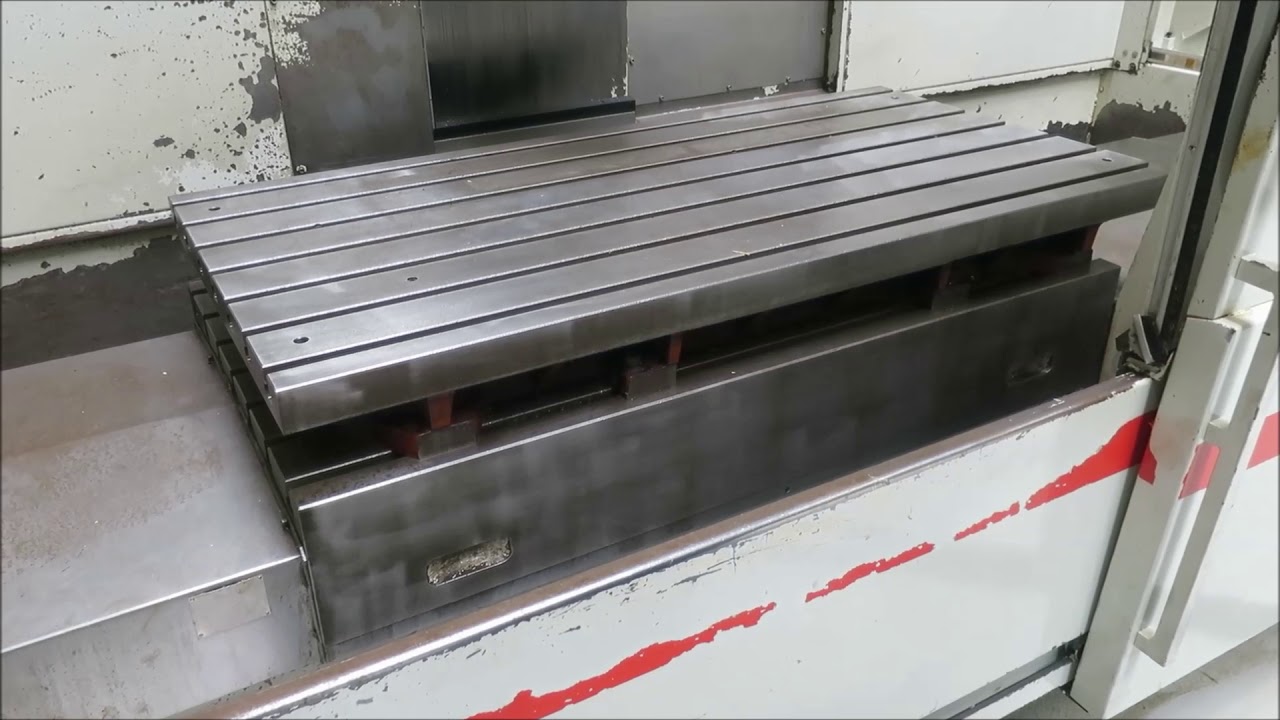 HURON GXB 411 F CNC Bed Milling Machine