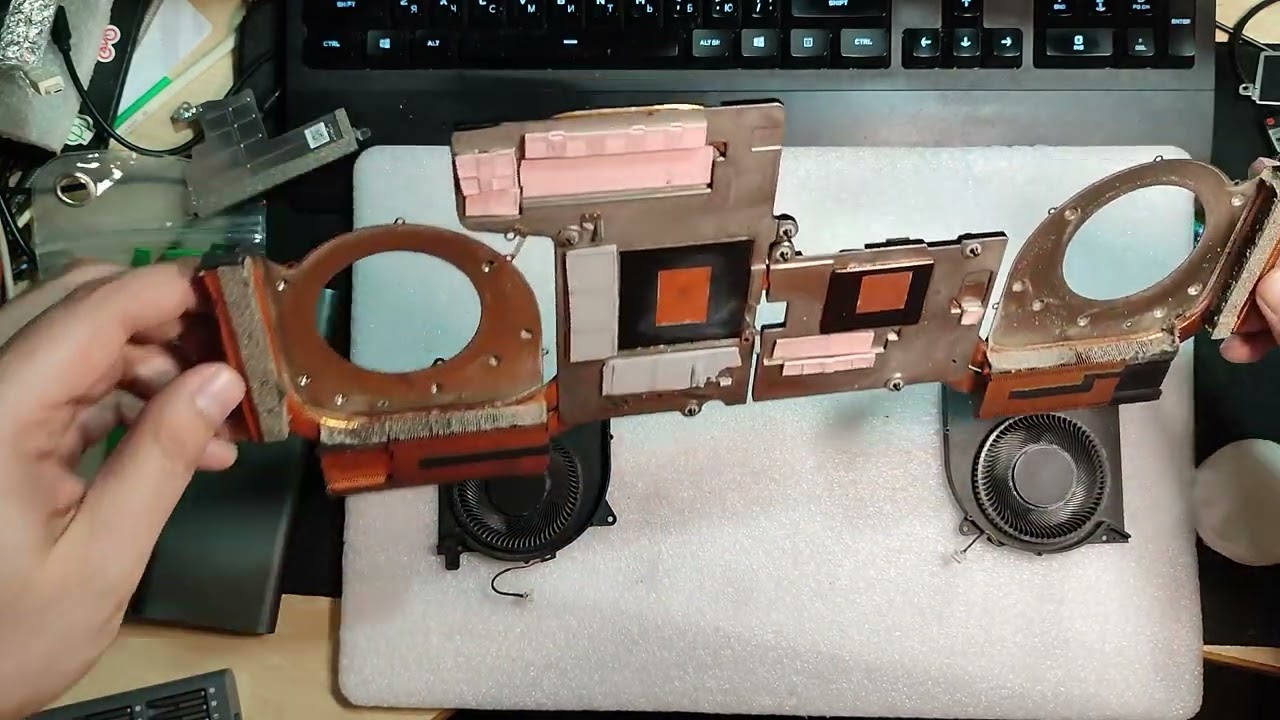 Разборка и чистка ноутбука Lenovo Legion 5 15ACH6H