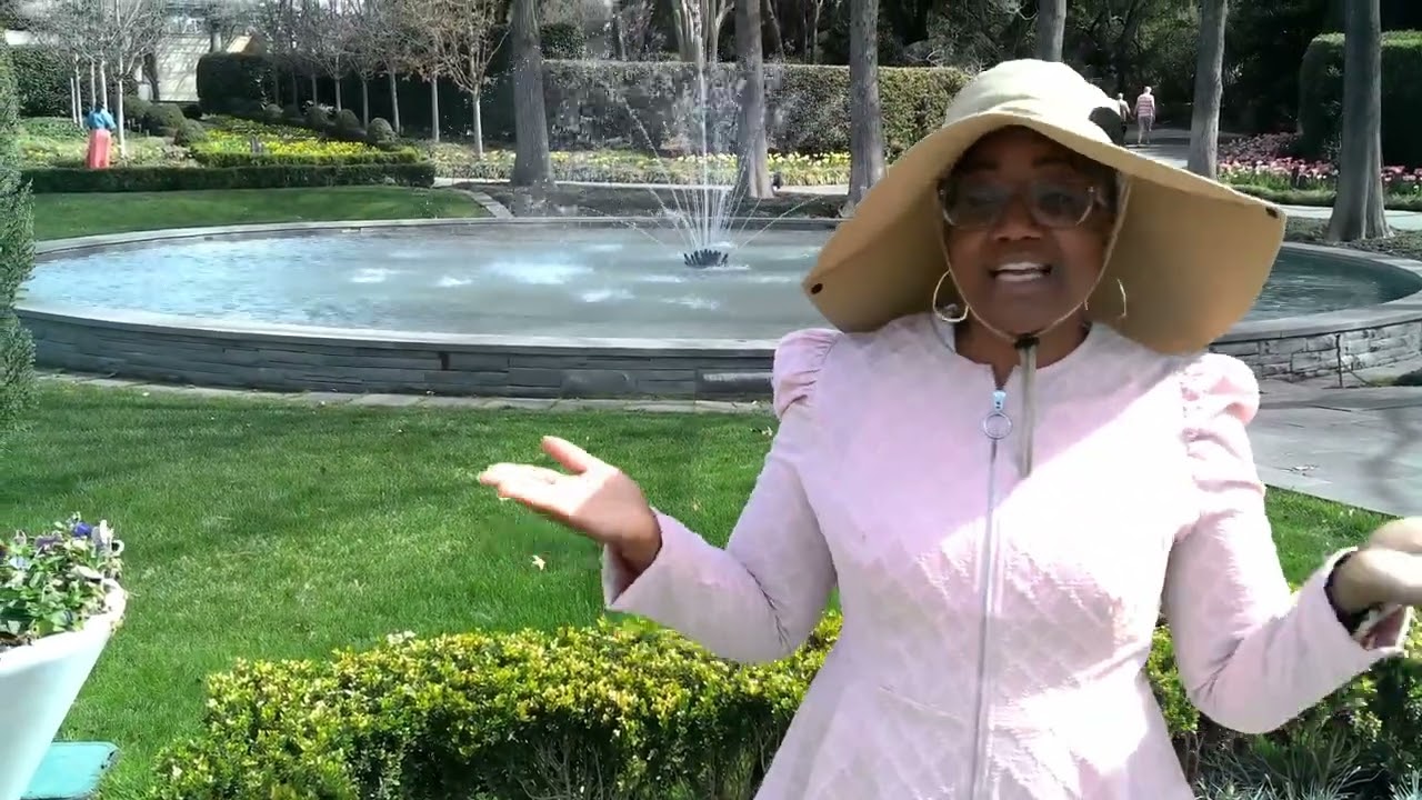 Gardening Legacy | Taking My 84-Year-Old Mom to the Dallas Arboretum | 45 Years of Garden Wisdom