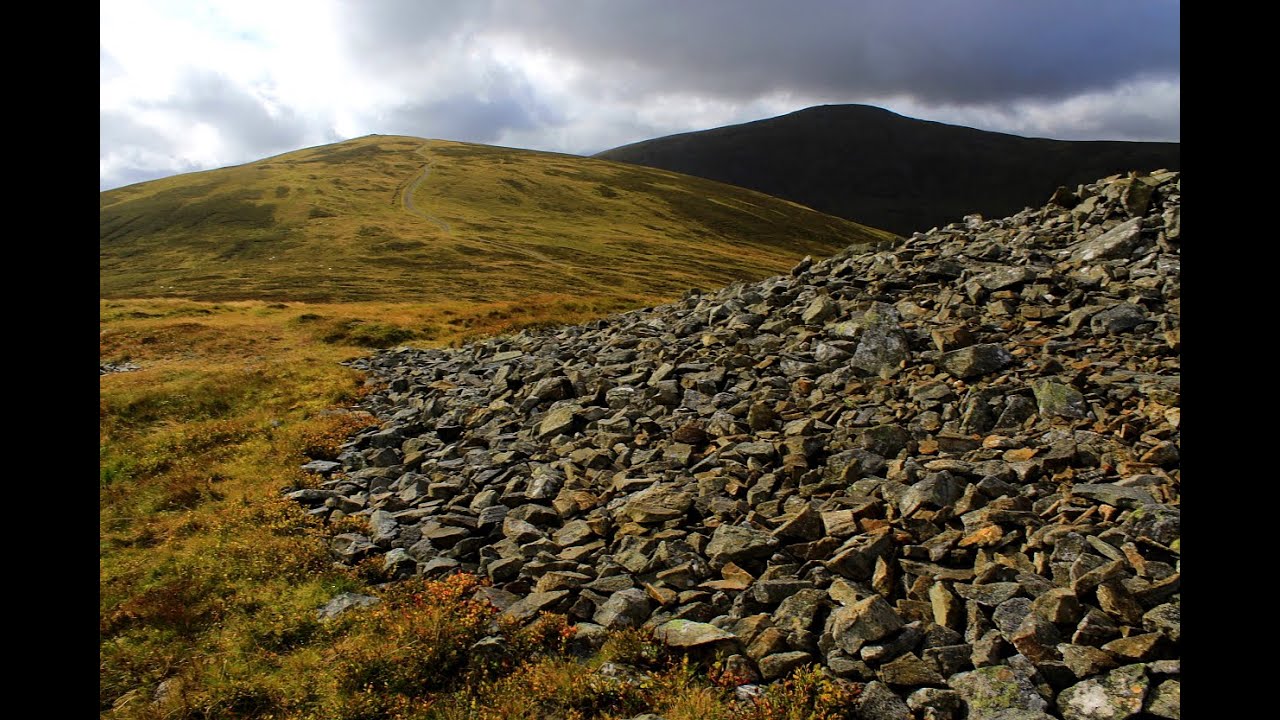Carnedd y Ddelw (