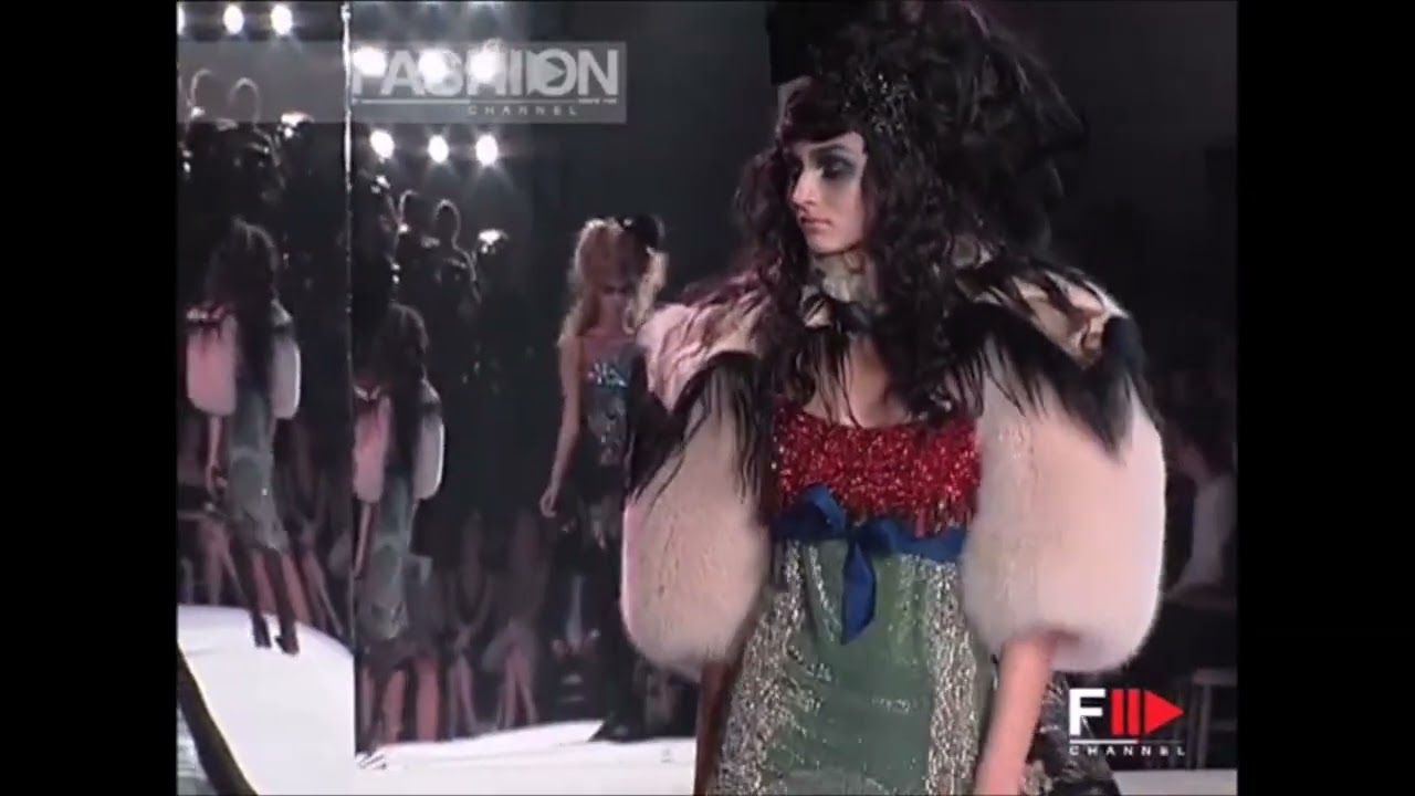 Christian Lacroix Haute Couture Fall/Winter 2007-2008