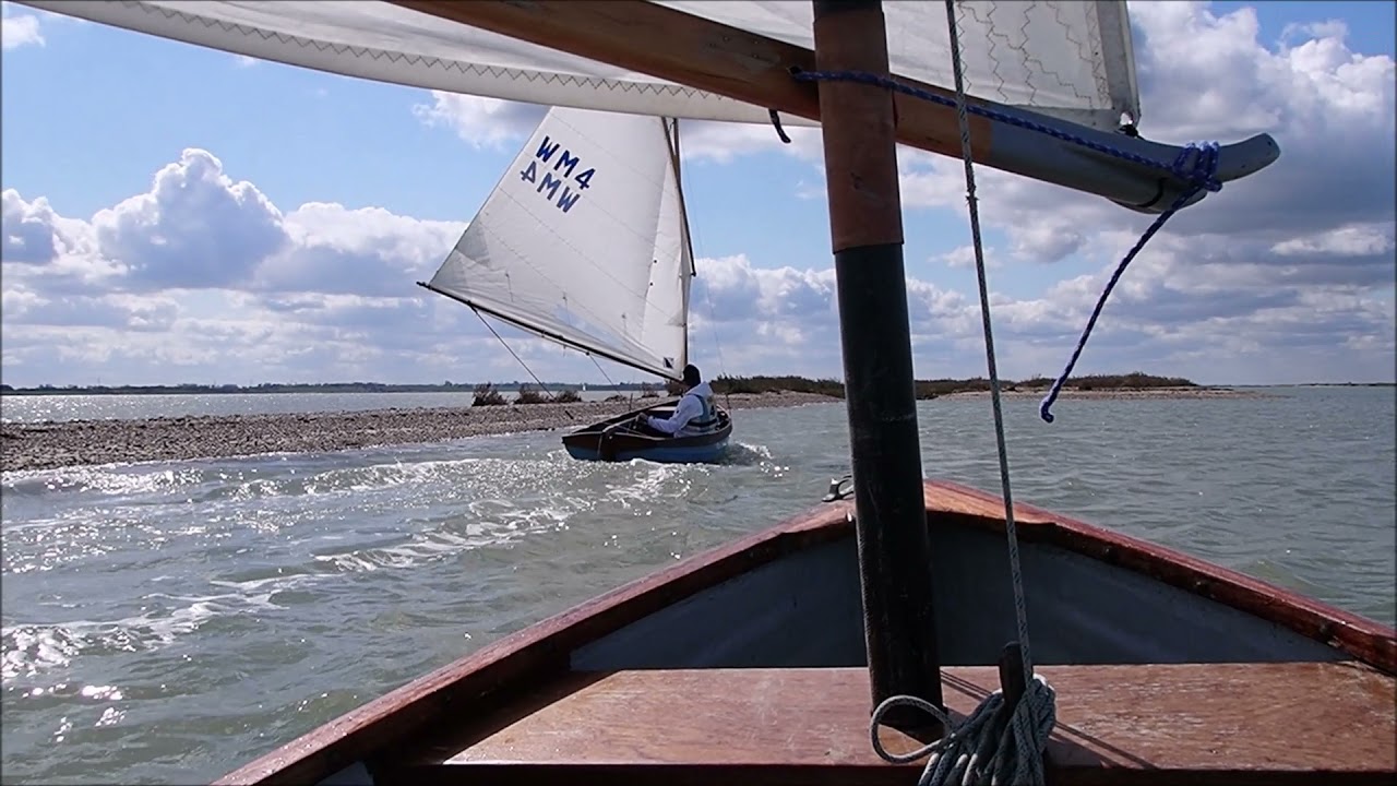 Lugsail spring circumnavigation !