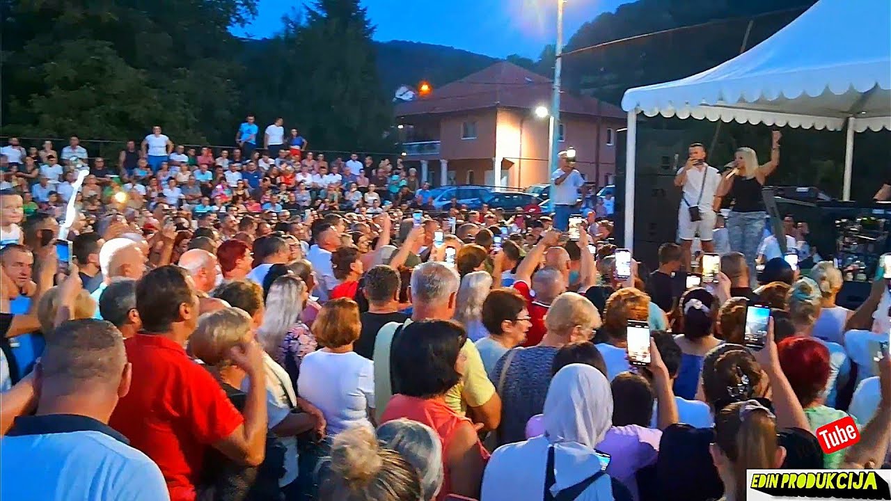 Hiljade ljudi došlo na kocert / Zehre Bajraktarević /Najveći događaj i raja koja rastura u kolu#edin