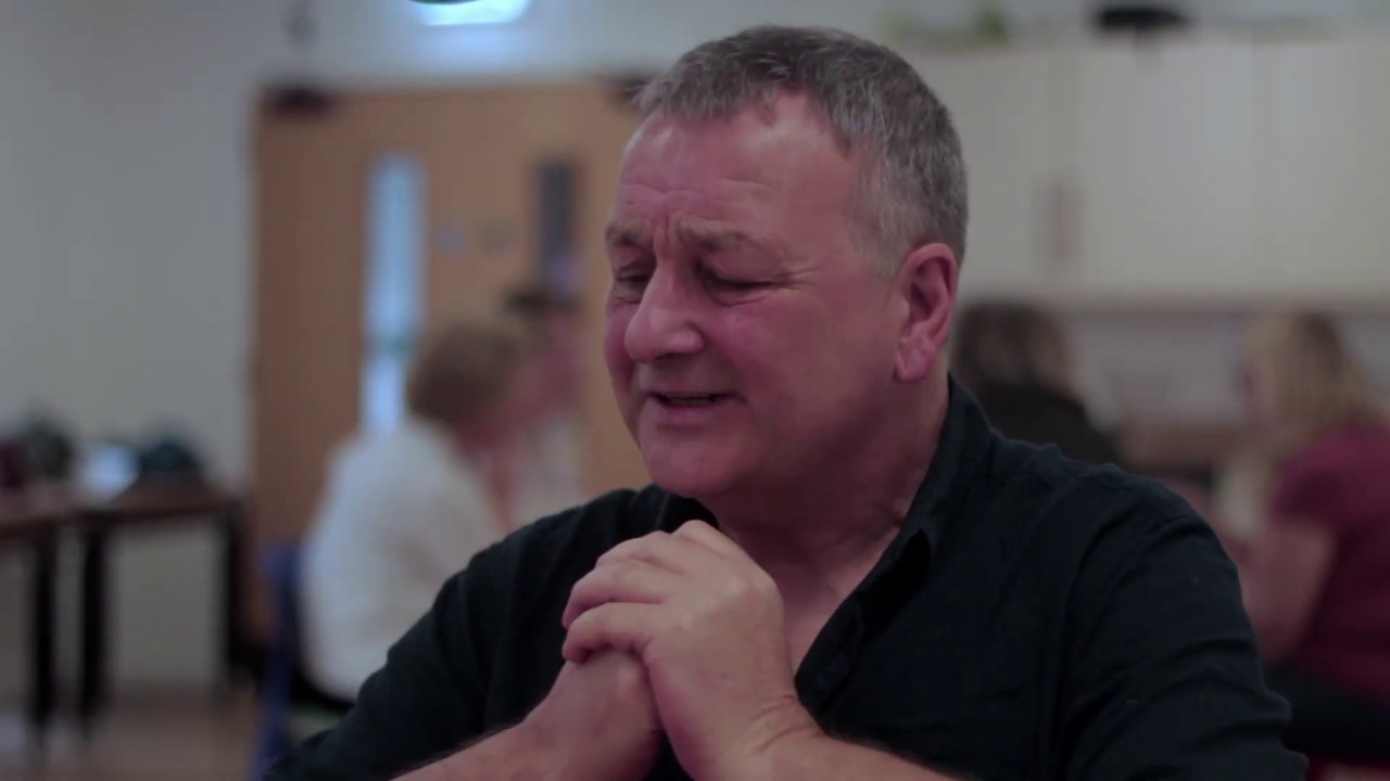 Follow-on peer support groups after pain management programmes