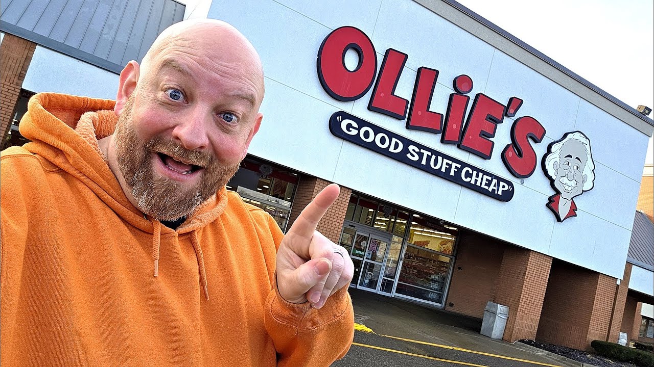 Abandoned Stores and Awesomely Weird Products at Ollie's Daily Vlog 4