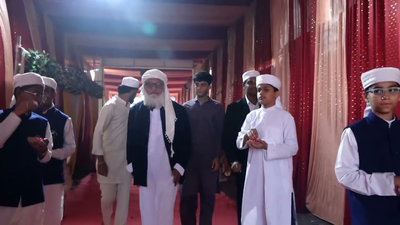 Grand entry Hazrat ji , Salana Jalsa Wa Taqseem E Inamat Imam.Ul.Ulum Online Offline Classes Pune